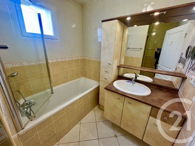 Appartement F4 à vendre - 4 pièces - 101.25 m2 - PAU - 64 - AQUITAINE - Century 21 O.C.I. Immobilier