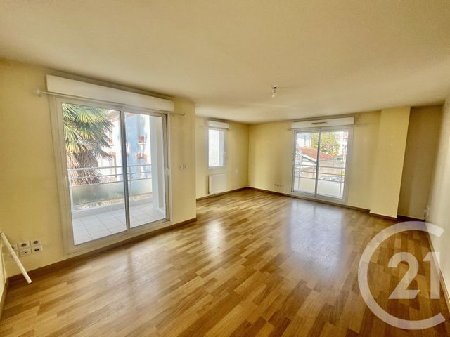 Appartement F4 à vendre - 4 pièces - 101.25 m2 - PAU - 64 - AQUITAINE - Century 21 O.C.I. Immobilier