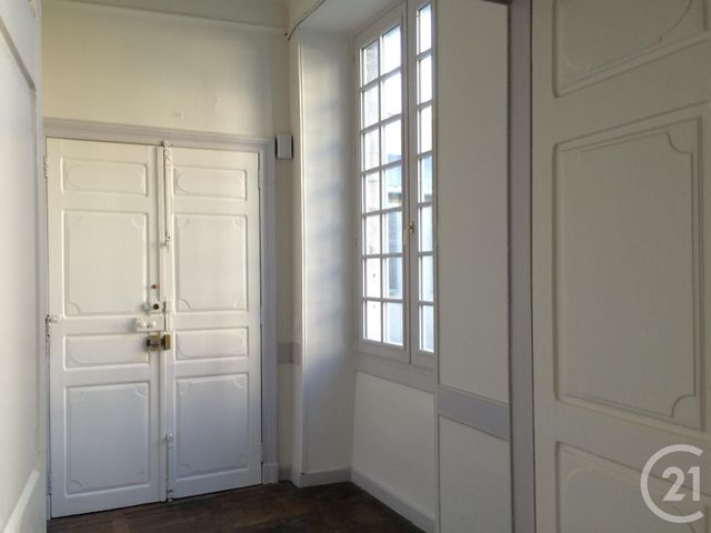 Appartement T3 à vendre - 3 pièces - 141.55 m2 - PAU - 64 - AQUITAINE - Century 21 O.C.I. Immobilier