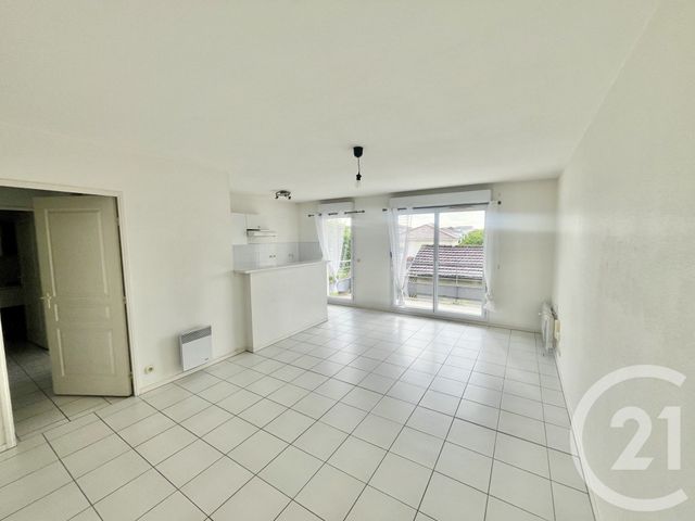 Appartement F2 à vendre - 2 pièces - 47.73 m2 - PAU - 64 - AQUITAINE - Century 21 O.C.I. Immobilier