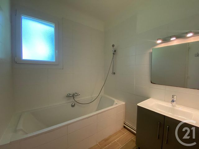 maison à louer - 6 pièces - 169.12 m2 - PAU - 64 - AQUITAINE - Century 21 O.C.I. Immobilier