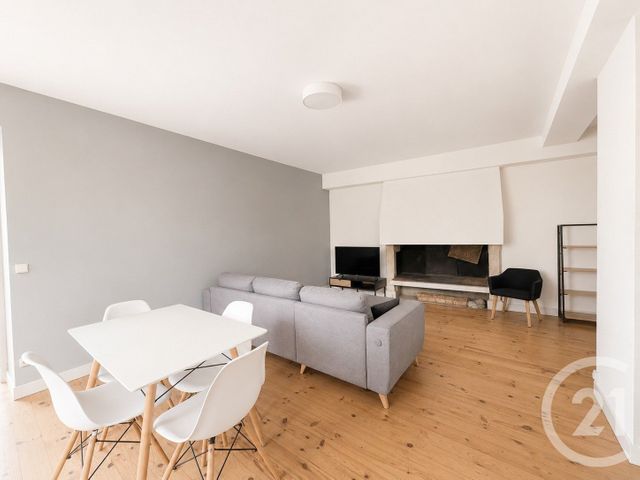 Appartement T3 à louer - 3 pièces - 79.59 m2 - PAU - 64 - AQUITAINE - Century 21 O.C.I. Immobilier