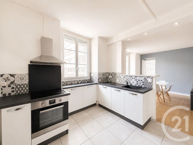 Appartement T3 à louer - 3 pièces - 79.59 m2 - PAU - 64 - AQUITAINE - Century 21 O.C.I. Immobilier