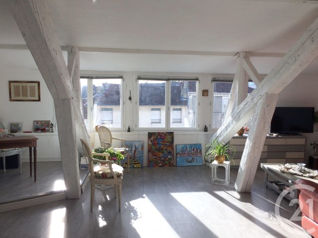 Appartement T2 à louer - 2 pièces - 69.57 m2 - PAU - 64 - AQUITAINE - Century 21 O.C.I. Immobilier