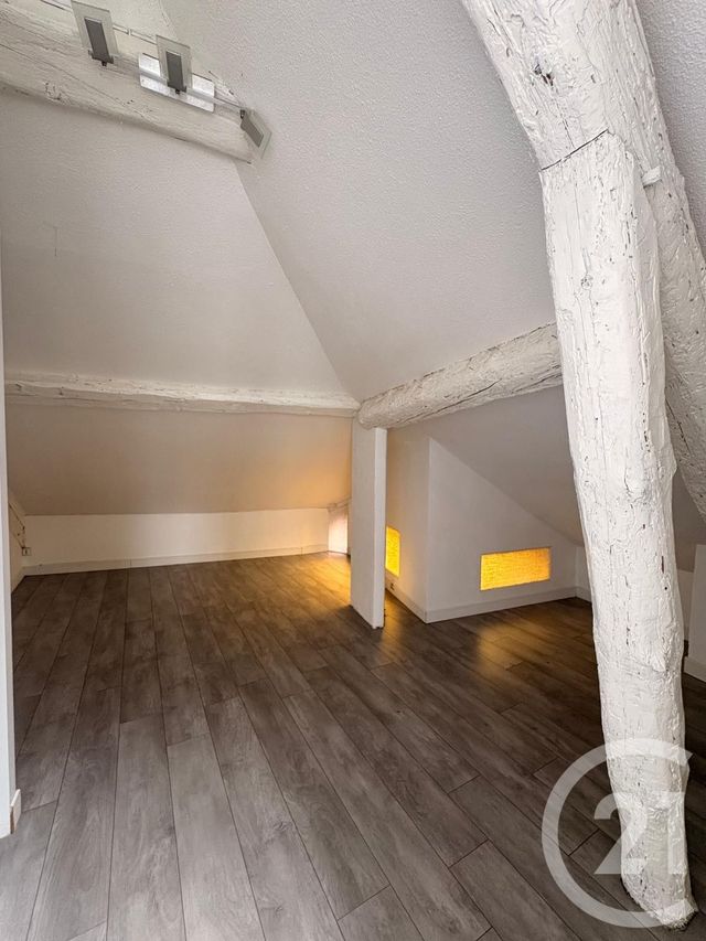 Appartement T2 à louer - 2 pièces - 69.57 m2 - PAU - 64 - AQUITAINE - Century 21 O.C.I. Immobilier