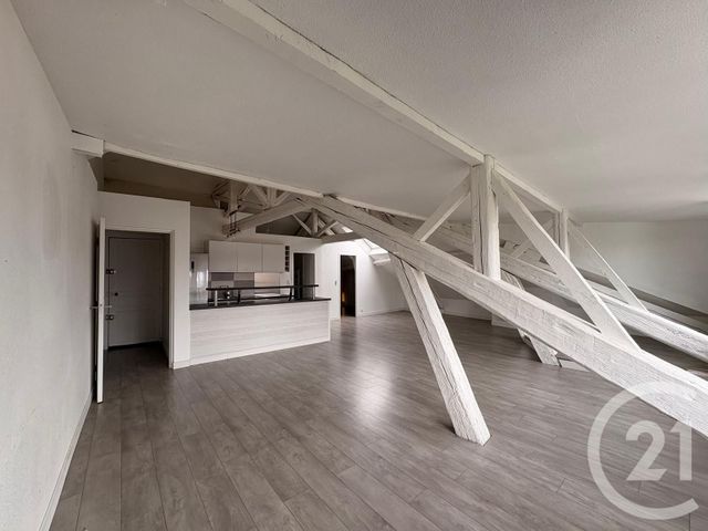 Appartement T2 à louer - 2 pièces - 69.57 m2 - PAU - 64 - AQUITAINE - Century 21 O.C.I. Immobilier
