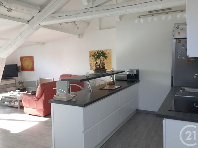 Appartement T2 à louer - 2 pièces - 69.57 m2 - PAU - 64 - AQUITAINE - Century 21 O.C.I. Immobilier