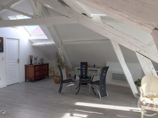 Appartement T2 à louer - 2 pièces - 69.57 m2 - PAU - 64 - AQUITAINE - Century 21 O.C.I. Immobilier