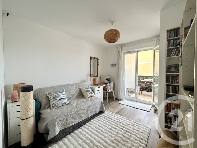 Appartement T4 à vendre - 4 pièces - 78.81 m2 - BIZANOS - 64 - AQUITAINE - Century 21 O.C.I. Immobilier