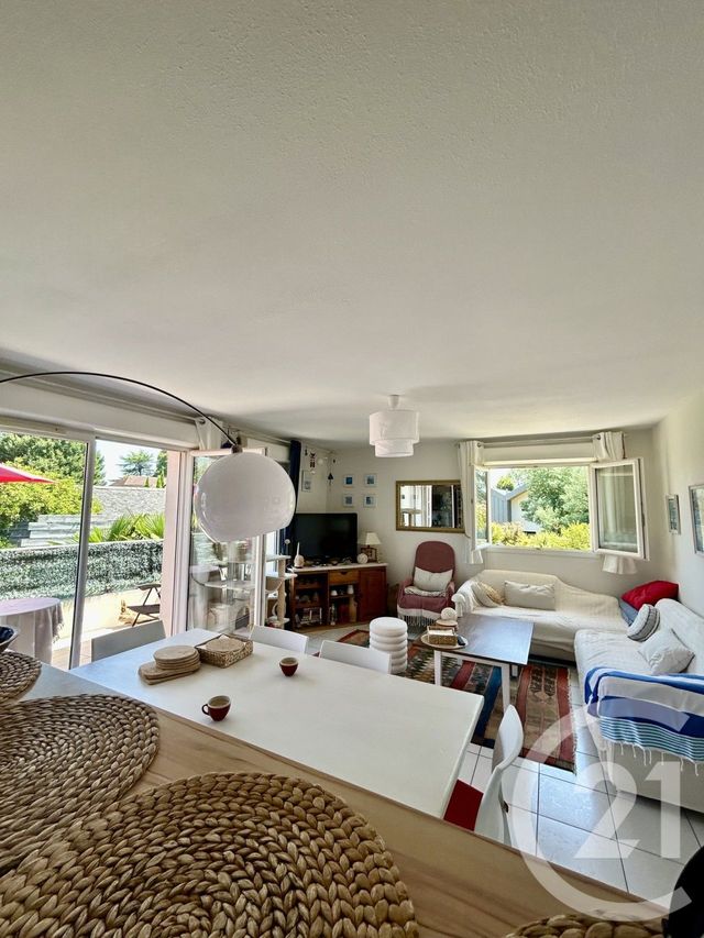 Appartement T4 à vendre - 4 pièces - 78.81 m2 - BIZANOS - 64 - AQUITAINE - Century 21 O.C.I. Immobilier