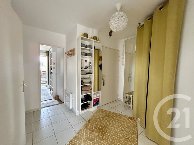 Appartement T4 à vendre - 4 pièces - 78.81 m2 - BIZANOS - 64 - AQUITAINE - Century 21 O.C.I. Immobilier