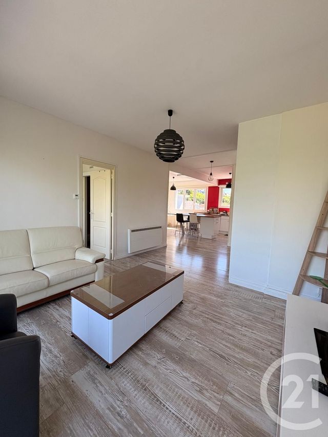 Appartement T2 à louer - 2 pièces - 56.76 m2 - PAU - 64 - AQUITAINE - Century 21 O.C.I. Immobilier