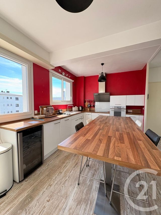 Appartement T2 à louer - 2 pièces - 56.76 m2 - PAU - 64 - AQUITAINE - Century 21 O.C.I. Immobilier