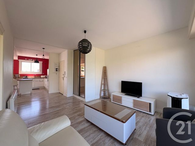 Appartement T2 à louer - 2 pièces - 56.76 m2 - PAU - 64 - AQUITAINE - Century 21 O.C.I. Immobilier