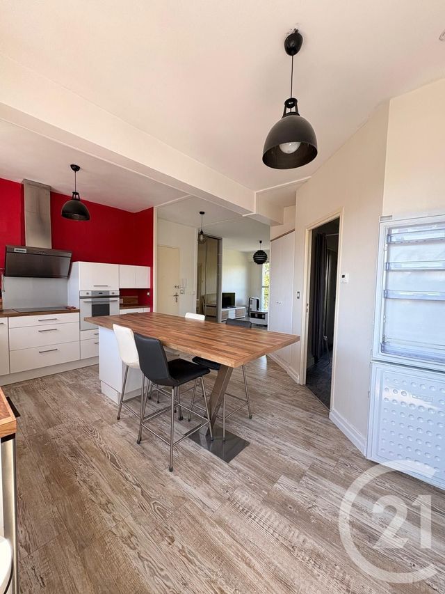 Appartement T2 à louer - 2 pièces - 56.76 m2 - PAU - 64 - AQUITAINE - Century 21 O.C.I. Immobilier