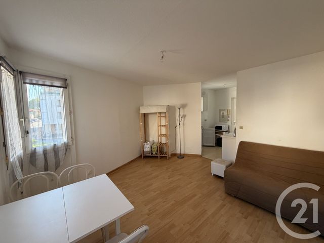 Appartement Studio à vendre - 1 pièce - 22.42 m2 - LONS - 64 - AQUITAINE - Century 21 O.C.I. Immobilier