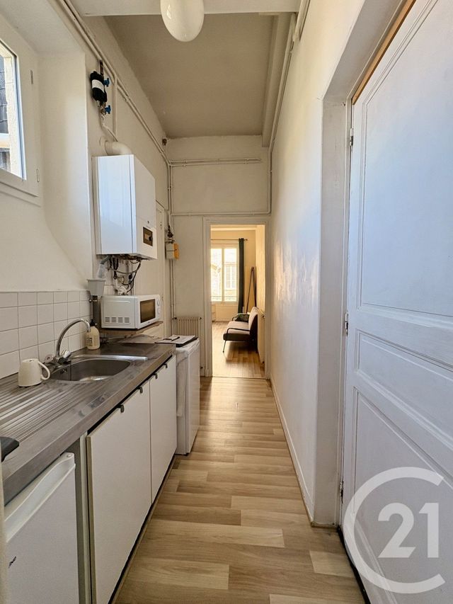 Appartement T1 à louer - 1 pièce - 25.83 m2 - PAU - 64 - AQUITAINE - Century 21 O.C.I. Immobilier