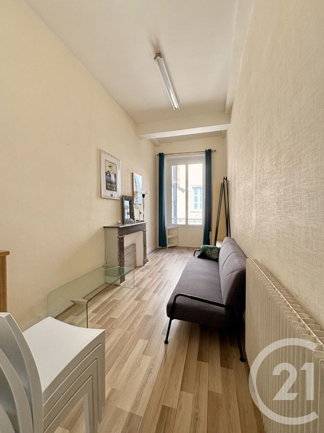 Appartement T1 à louer - 1 pièce - 25.83 m2 - PAU - 64 - AQUITAINE - Century 21 O.C.I. Immobilier