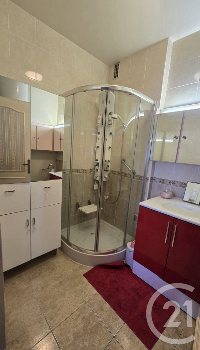 Appartement F4 à vendre - 5 pièces - 122.97 m2 - PAU - 64 - AQUITAINE - Century 21 O.C.I. Immobilier