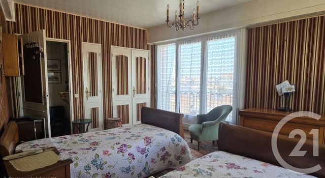 Appartement F4 à vendre - 5 pièces - 122.97 m2 - PAU - 64 - AQUITAINE - Century 21 O.C.I. Immobilier