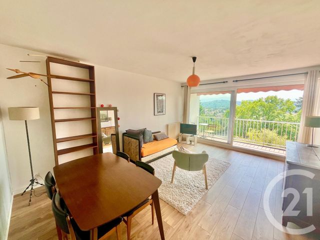Appartement F3 à louer - 3 pièces - 70.15 m2 - PAU - 64 - AQUITAINE - Century 21 O.C.I. Immobilier