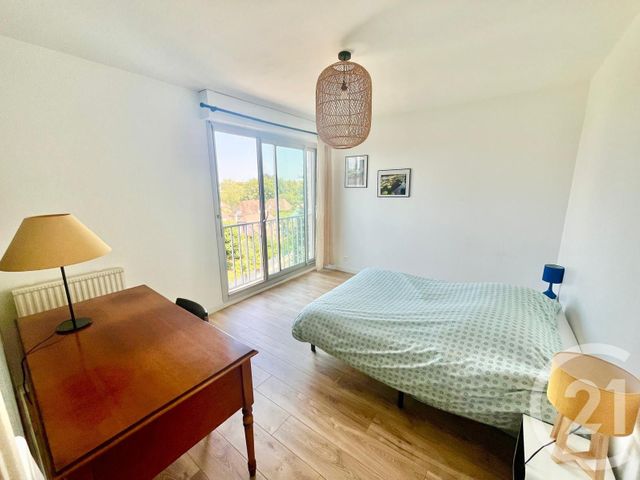 Appartement F3 à louer - 3 pièces - 70.15 m2 - PAU - 64 - AQUITAINE - Century 21 O.C.I. Immobilier