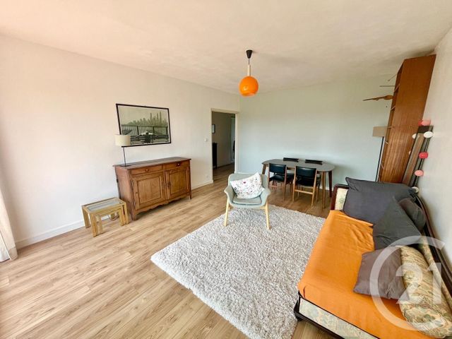 Appartement F3 à louer - 3 pièces - 70.15 m2 - PAU - 64 - AQUITAINE - Century 21 O.C.I. Immobilier