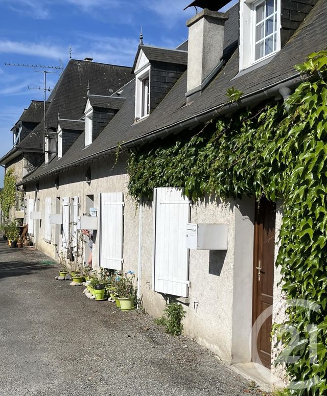 Appartement T1 à louer - 2 pièces - 27.41 m2 - LESCAR - 64 - AQUITAINE - Century 21 O.C.I. Immobilier