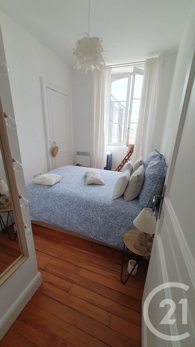 Appartement T3 à louer - 3 pièces - 64.24 m2 - PAU - 64 - AQUITAINE - Century 21 O.C.I. Immobilier