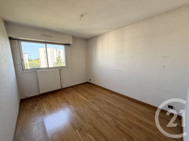 Appartement F3 à vendre - 3 pièces - 73.45 m2 - PAU - 64 - AQUITAINE - Century 21 O.C.I. Immobilier