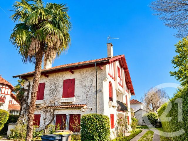 maison à vendre - 6 pièces - 215.0 m2 - PAU - 64 - AQUITAINE - Century 21 O.C.I. Immobilier