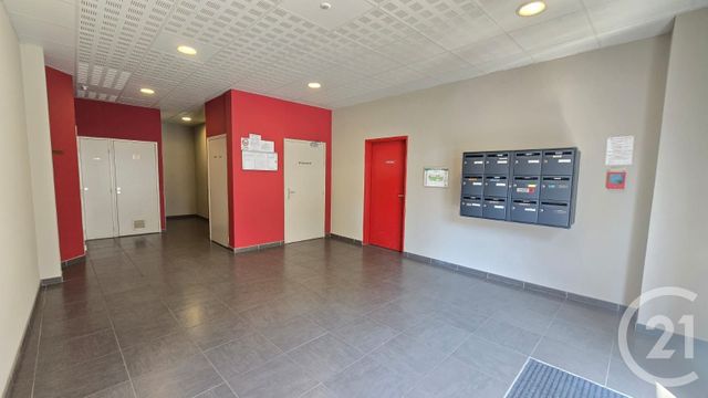 Appartement T3 à vendre - 3 pièces - 68.14 m2 - PAU - 64 - AQUITAINE - Century 21 O.C.I. Immobilier