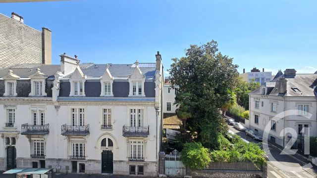 Appartement T3 à vendre - 3 pièces - 68.14 m2 - PAU - 64 - AQUITAINE - Century 21 O.C.I. Immobilier