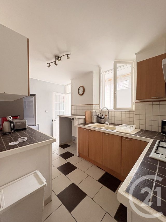 Appartement T3 à louer - 3 pièces - 61.84 m2 - PAU - 64 - AQUITAINE - Century 21 O.C.I. Immobilier