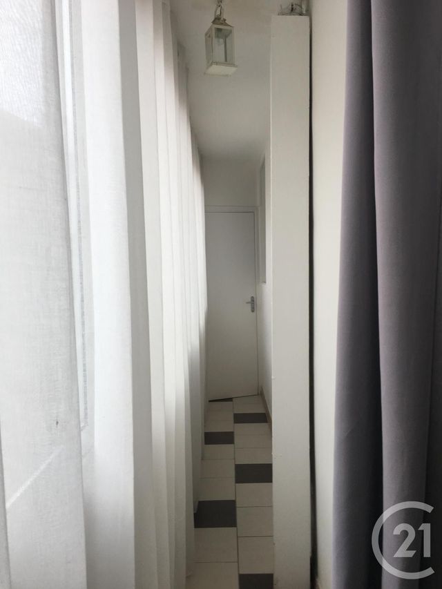 Appartement T3 à louer - 3 pièces - 61.84 m2 - PAU - 64 - AQUITAINE - Century 21 O.C.I. Immobilier