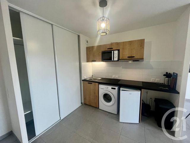 Appartement T2 à louer - 2 pièces - 43.78 m2 - PAU - 64 - AQUITAINE - Century 21 O.C.I. Immobilier