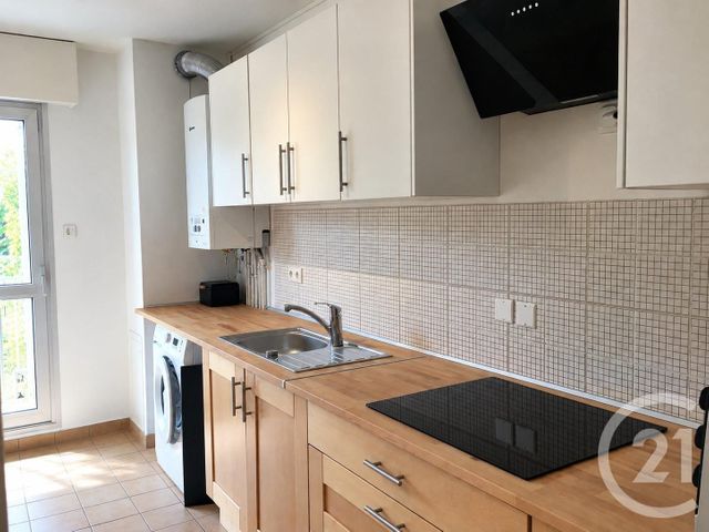 Appartement F3 à louer - 3 pièces - 65.52 m2 - BILLERE - 64 - AQUITAINE - Century 21 O.C.I. Immobilier