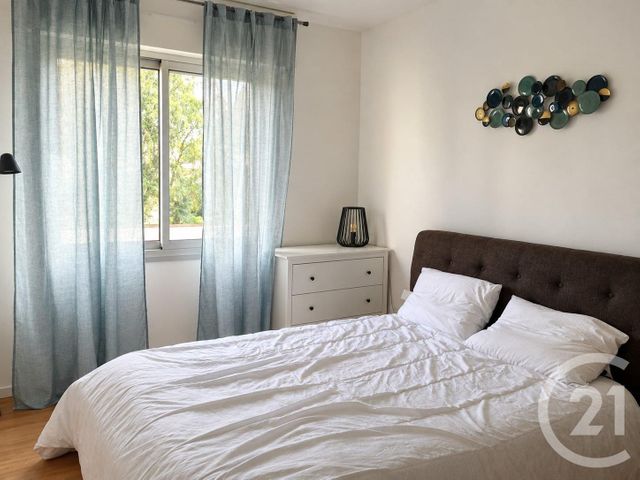 Appartement F3 à louer - 3 pièces - 65.52 m2 - BILLERE - 64 - AQUITAINE - Century 21 O.C.I. Immobilier