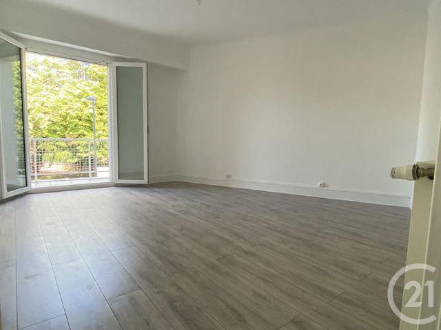 Appartement T4 à louer - 4 pièces - 103.26 m2 - PAU - 64 - AQUITAINE - Century 21 O.C.I. Immobilier