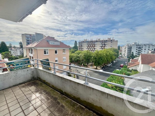 Appartement à vendre - 4 pièces - 87.0 m2 - PAU - 64 - AQUITAINE - Century 21 O.C.I. Immobilier